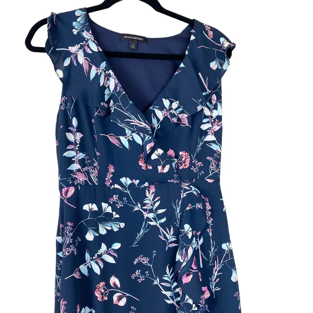 Banana Republic Floral Ruffle-Wrap Maxi Dress 6 - Picture 5 of 12